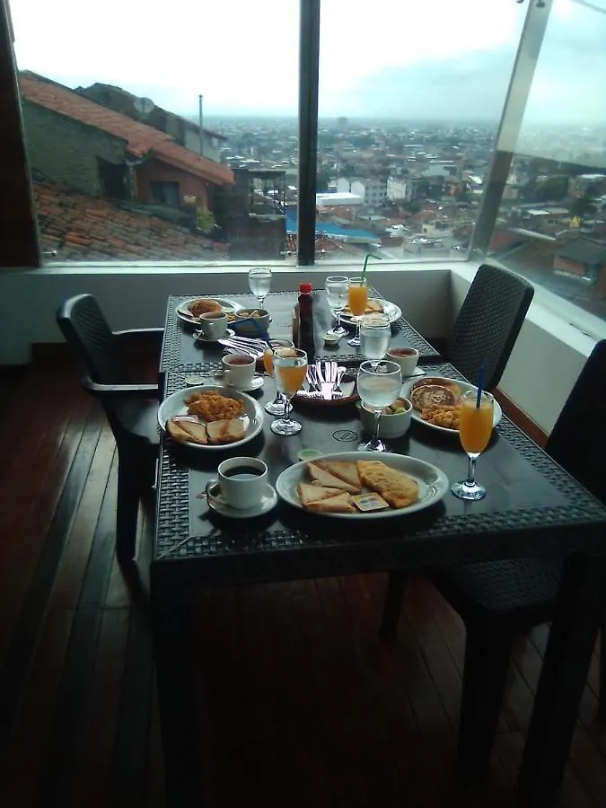 ホテル Terraza De San Antonio カリ コロンビア