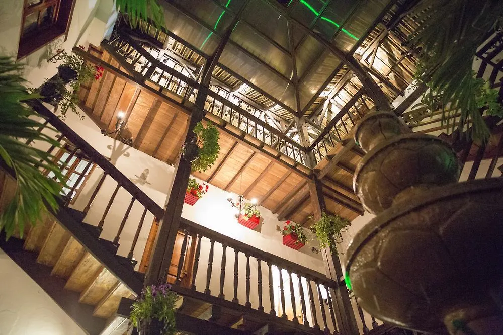 Hotel Terraza De San Antonio Cali 3*,